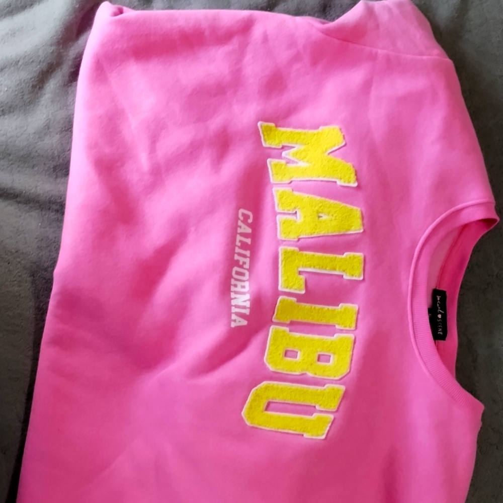 Oversized crew neck